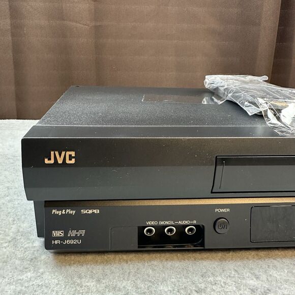 JVC Stereo Video Cassette Recorder VCR Black HR-J692U Hi-Fi SQPB Remote - Picture 7 of 14